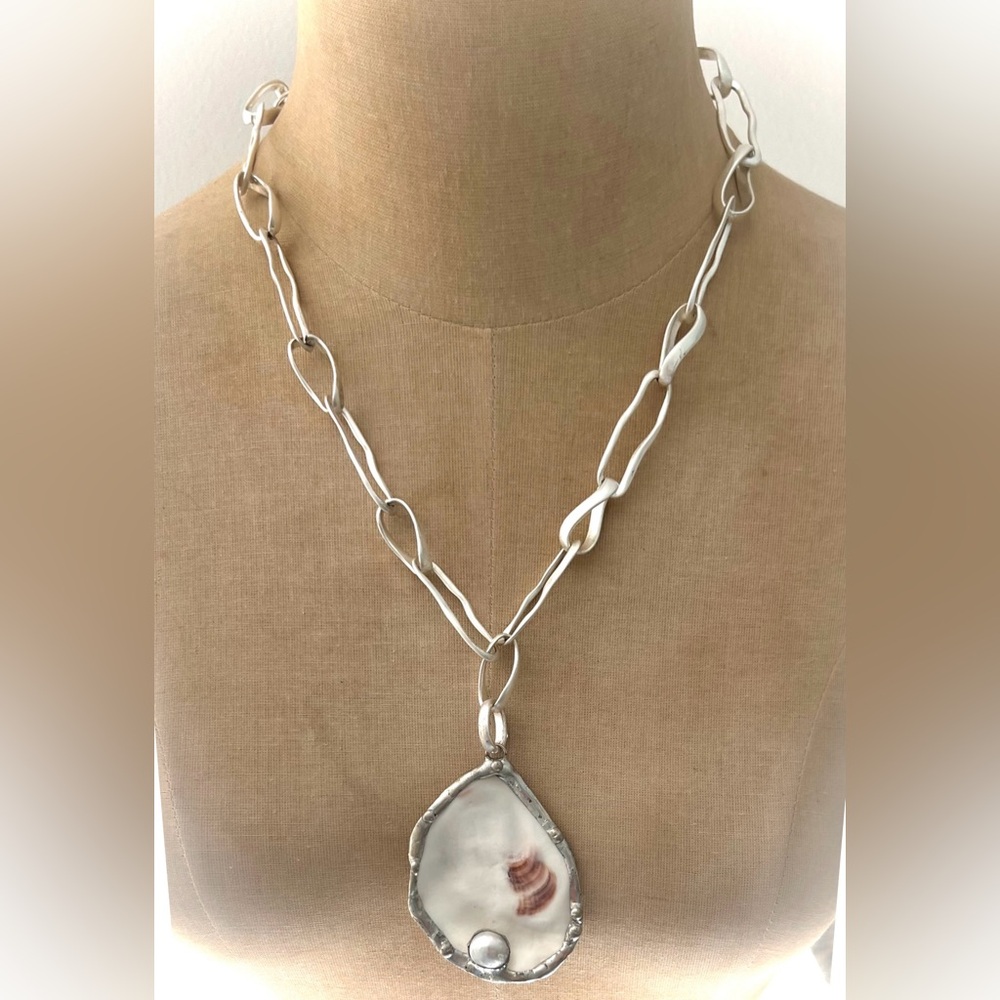 Designer✨OYSTER✨Necklace - Picture 3 of 4